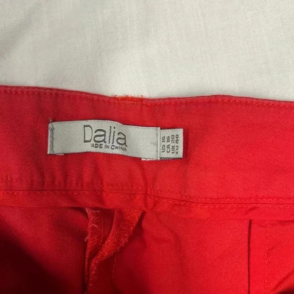 Women’s Dalia Red Ankle Pants Size 16 - Picture 5 of 6